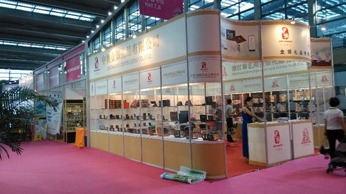 深圳展覽工廠 專業(yè)展臺搭建與展柜設(shè)計與安裝的一站式服務(wù)